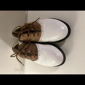 Nike Boys size 6 Stylish Brown and White Leather Golf Shoes